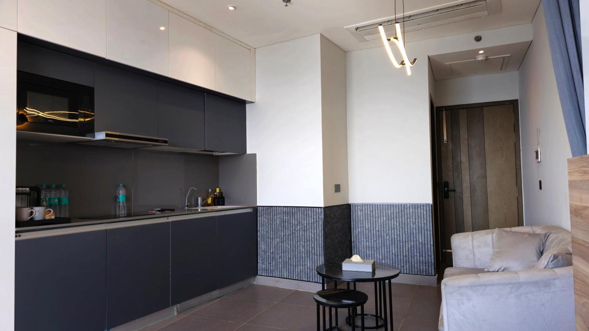 Готель The Luxe Living Нойда Екстер'єр фото